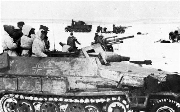 Schützenpanzerwagen (7.5 cm KwK37)c