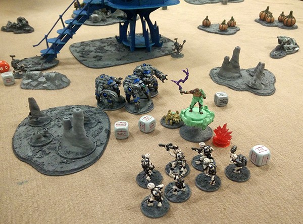 8, Lavamites Ready to assult outcasts (and counter attacked by assault suits)