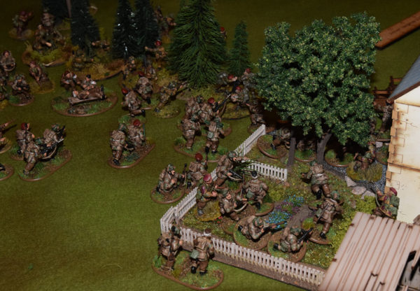 Arnhem: The Paras on the attack!