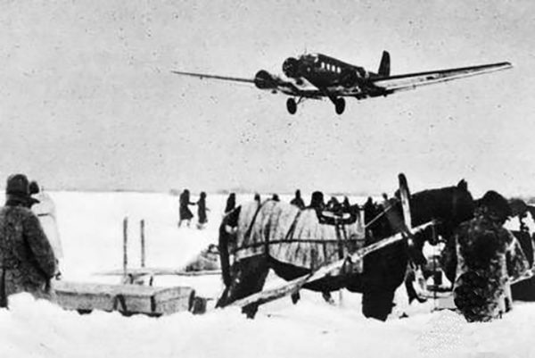 A Luftwaffe Ju52 lands at an airfield near Stalingrad. 